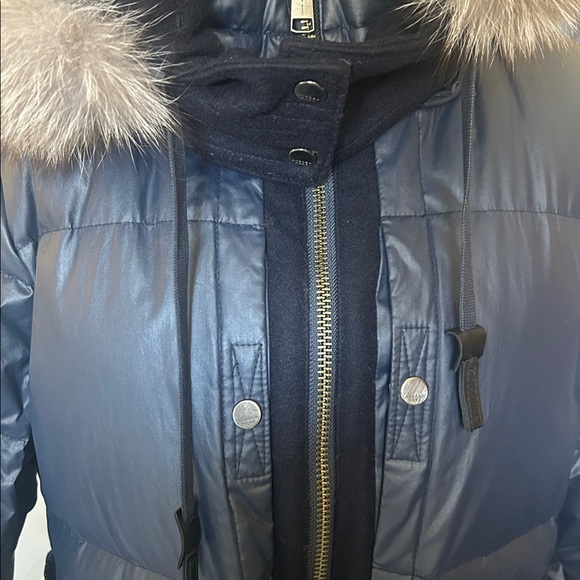 Andrew Marc Fox Fur
Trim Hood Belted Puffer Navy Jacket - Picture 5 of 14